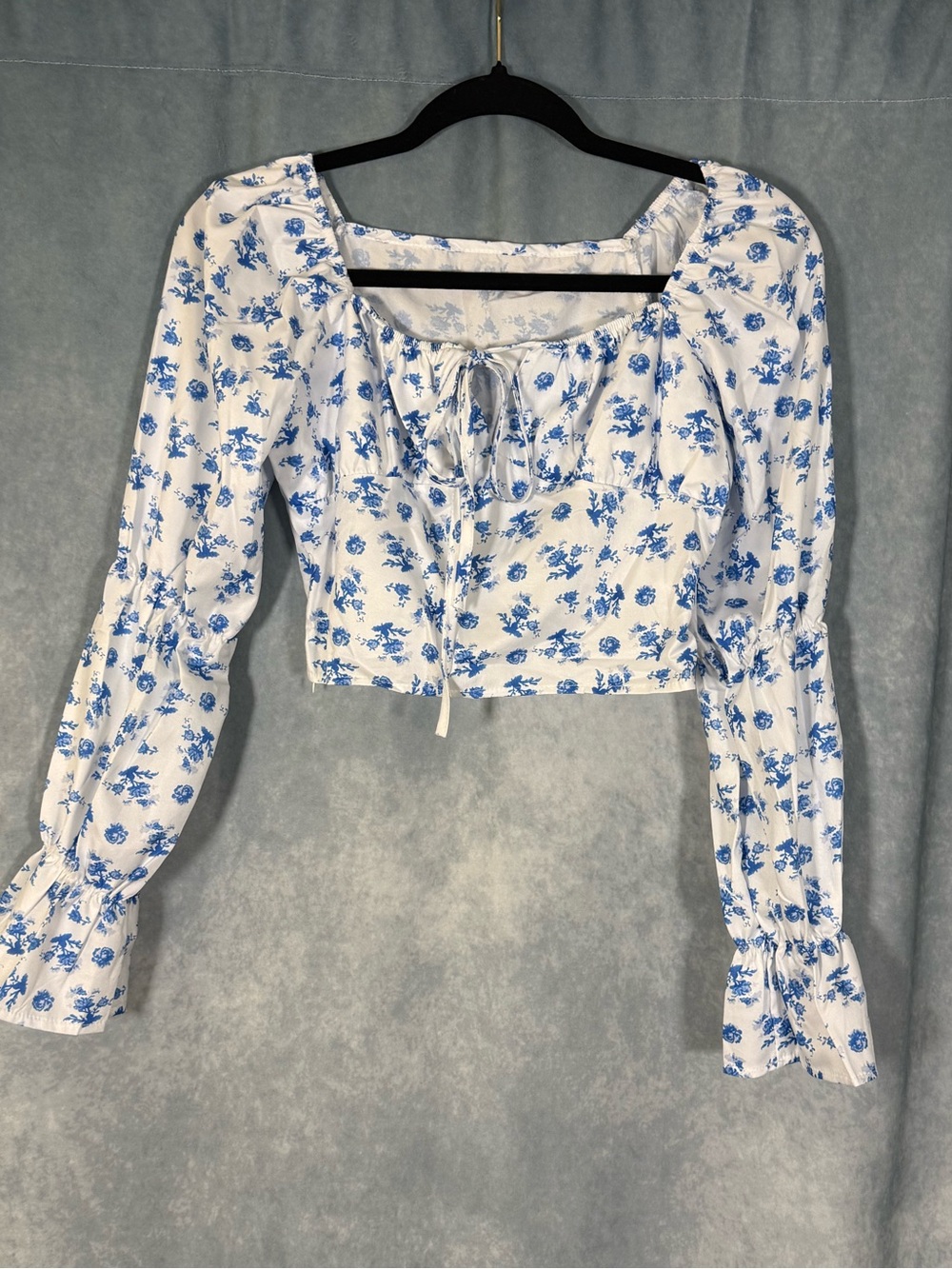 Talbots Blue Floral Peasant Crop Top